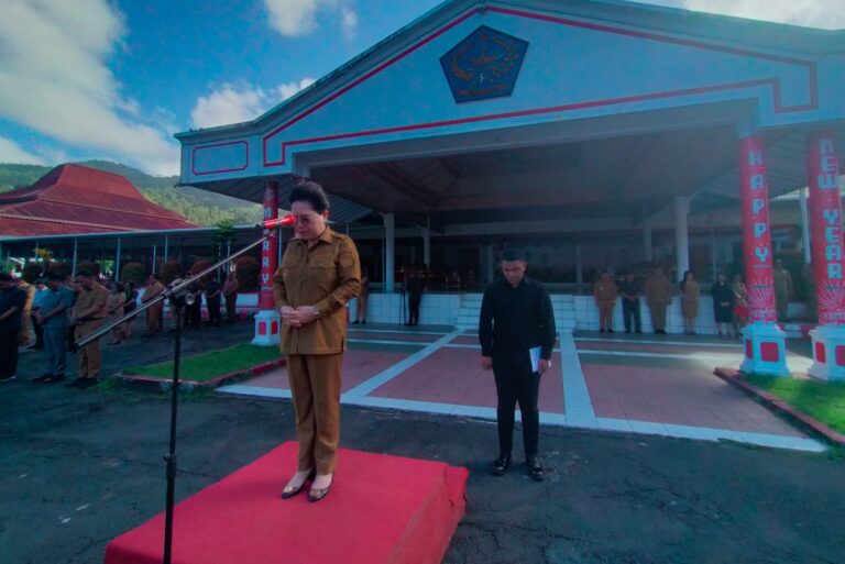 Apel Perdana di Bulan April, Tamuntuan Tekankan Disiplin Kerja