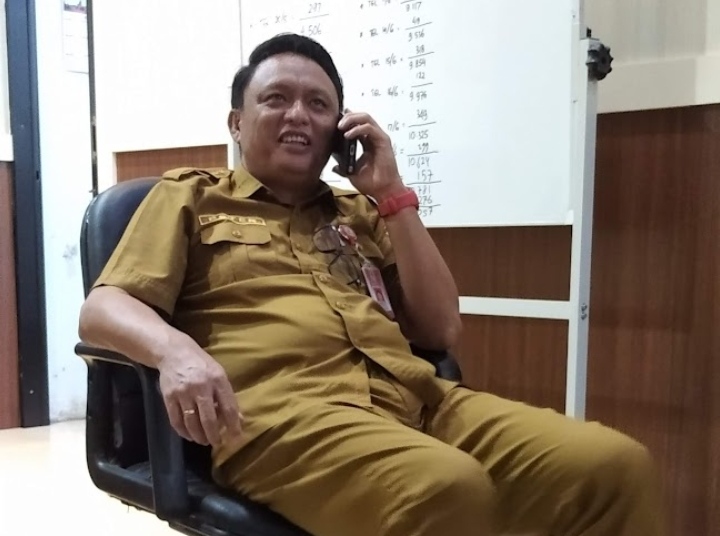 Warga GPI Tak Usah Kuatir Soal Jalan Rusak, Peter Eman: Akan Dipaving Bertahap