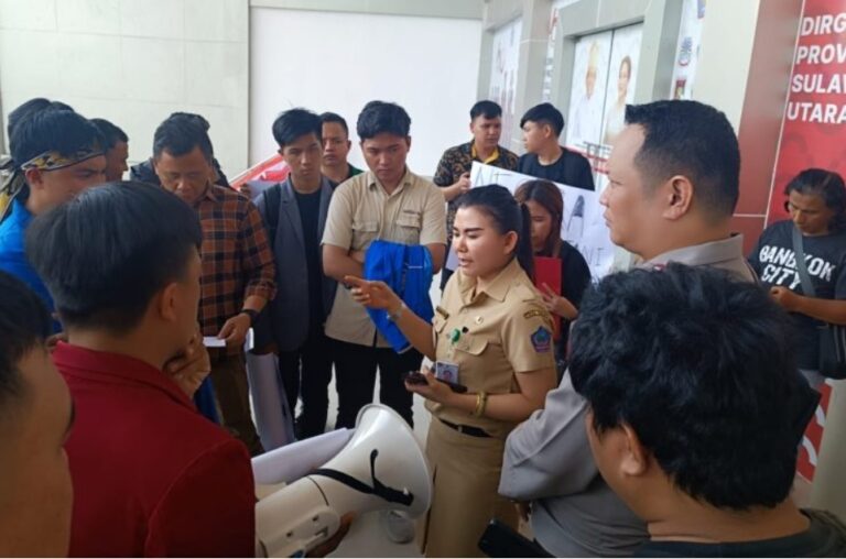 Mahasiswa Demo di Gedung Cengkih, Tuntut DPRD Sulut Lakukan Pengawasan dan Investigasi Soal CSR di PT JRBM