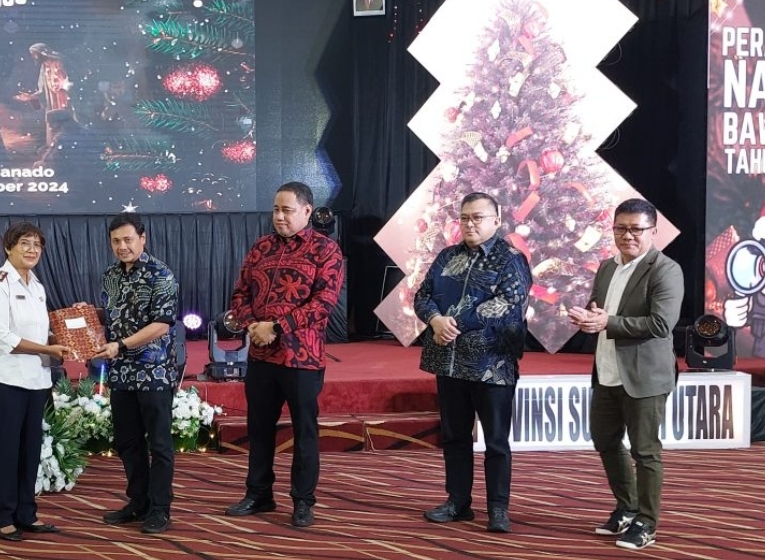 Mengambil Tema “Kembali ke Bethlehem” Bawaslu RI Gelar Ibadah Pra Natal di Manado